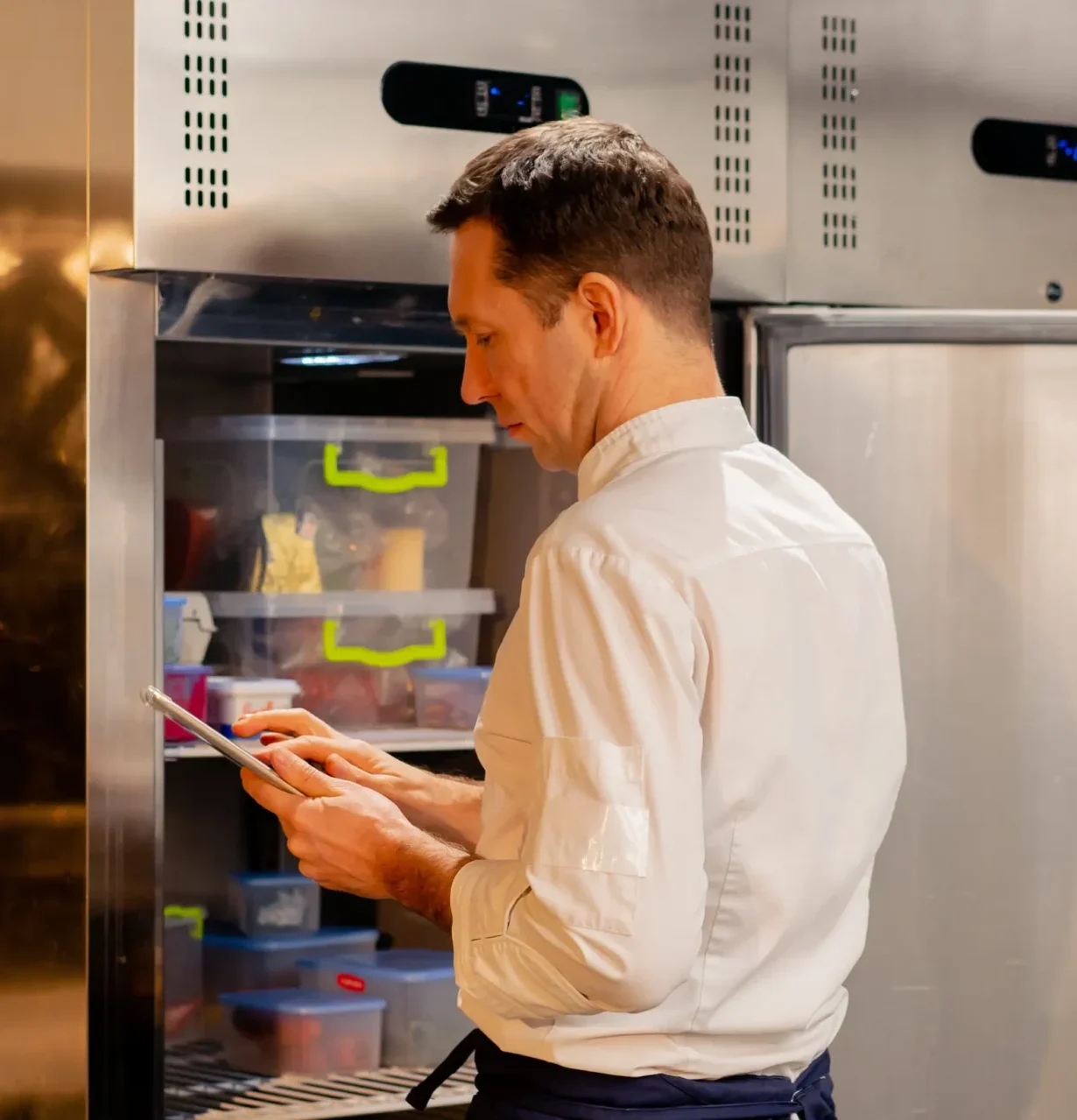 Innovative Custom Stainless Steel Solutions for Restaurants 4 Energy-Efficient Commercial Refrigeration